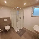 아파트 Rovina 사슈른